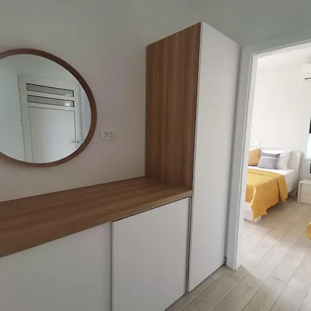 Apartment Rina Neviđane