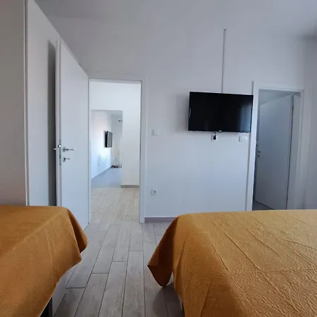 Apartment Rina Neviđane