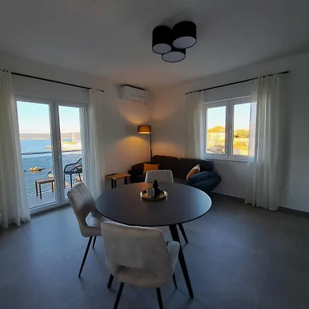Apartment Rina